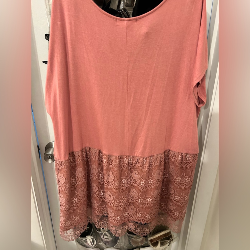 Paper Tee Mauve Lace Tunic Top - Picture 4 of 5